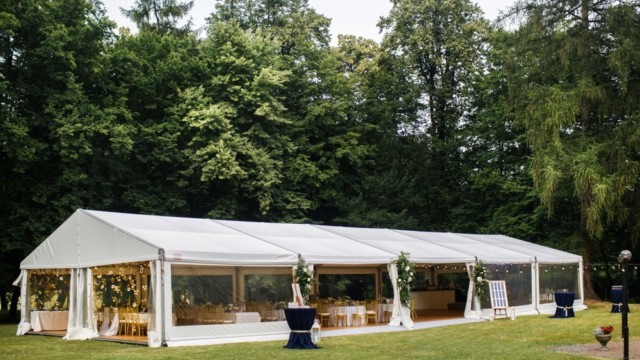 Set Up A Marquee Correctly